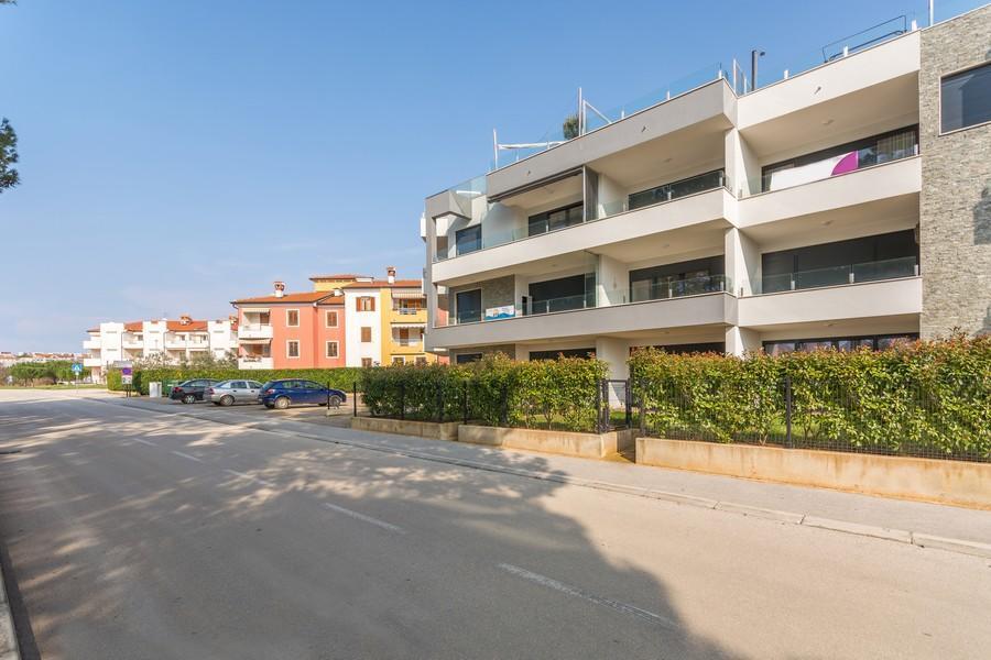 Lux Hotel Novigrad  ภายนอก รูปภาพ